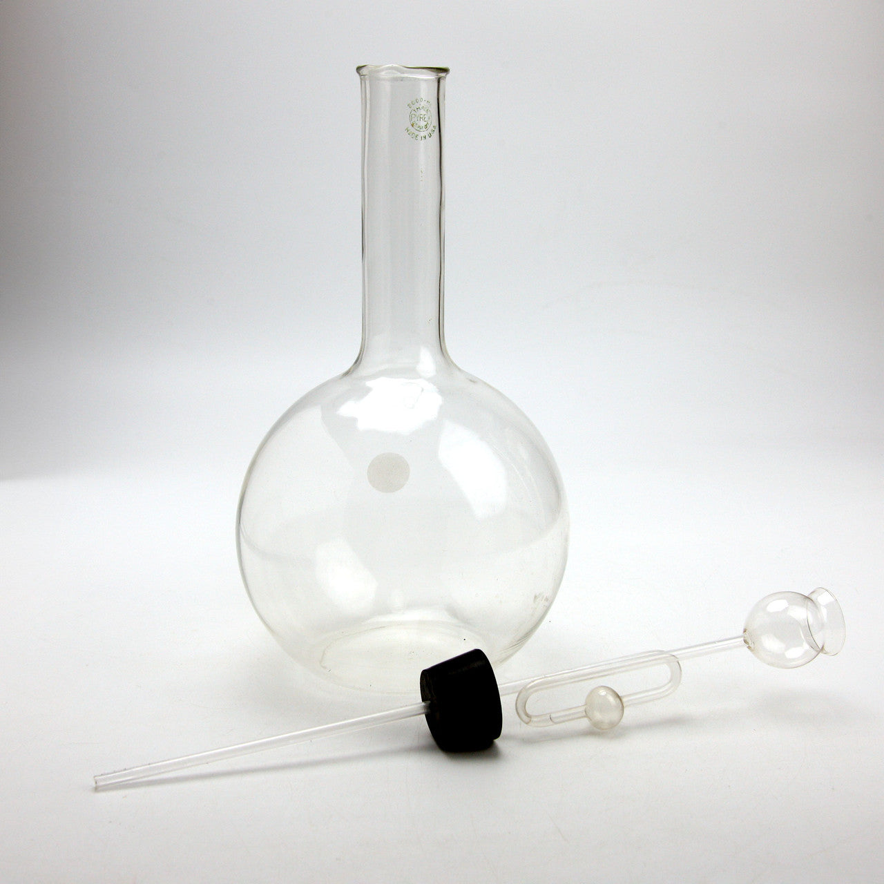 Vintage Pyrex 2000ml Round Bottom Boiling Flask with Stopper