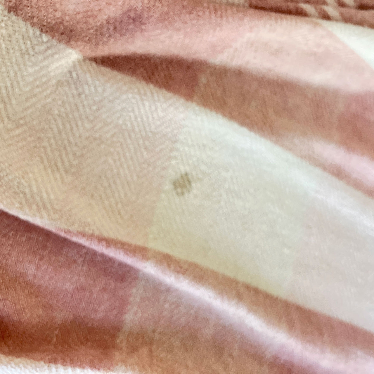 Vintage Twin XL Pink White Cotton Blanket Satin Binding