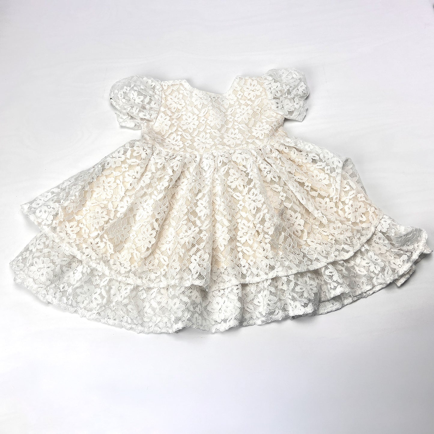 Vintage Patti Playpal 35" Doll White Lace Dress Floral Ribbon Detail