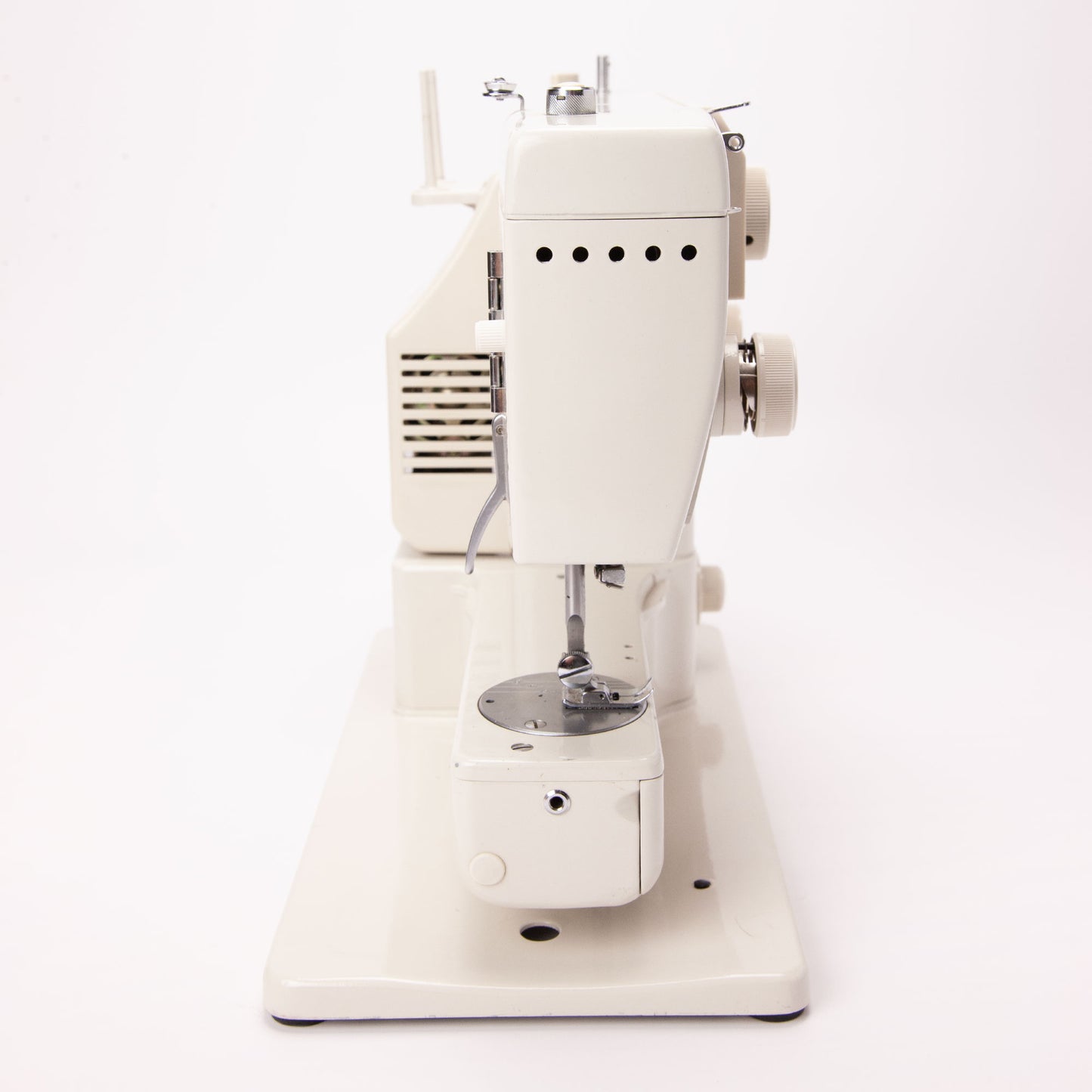 White 742 Sewing Machine
