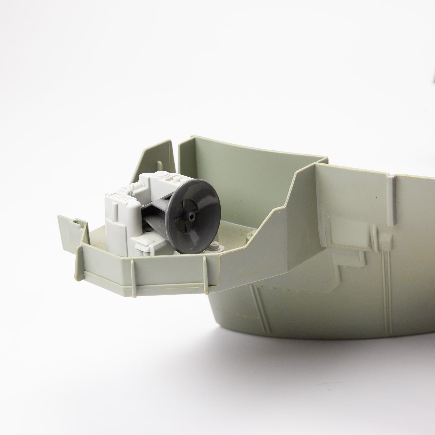 1985 G.I. Joe USS Flagg Aircraft Carrier Bow Hull M-4054 Accessories