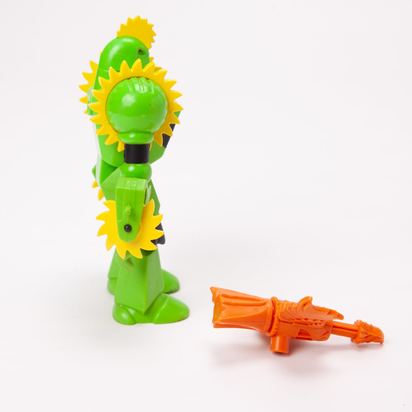 1986 Silverhawks Buzzsaw & Shredator Action Figures Kenner