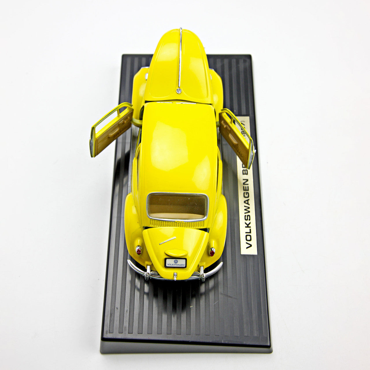Yellow 1967 Volkswagen Beetle Die-Cast Car 1:18 Scale with Stand