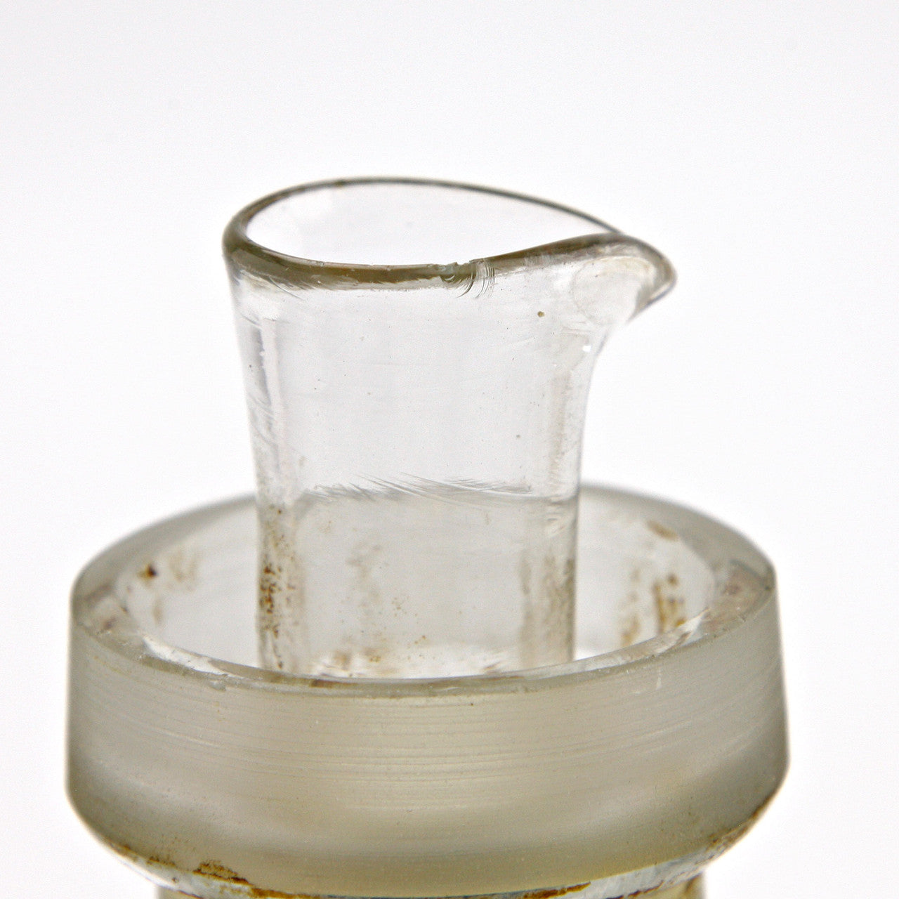Vintage Apothecary Glass Bottles – Eucalypt & Camphor Labels – Early 20th Century