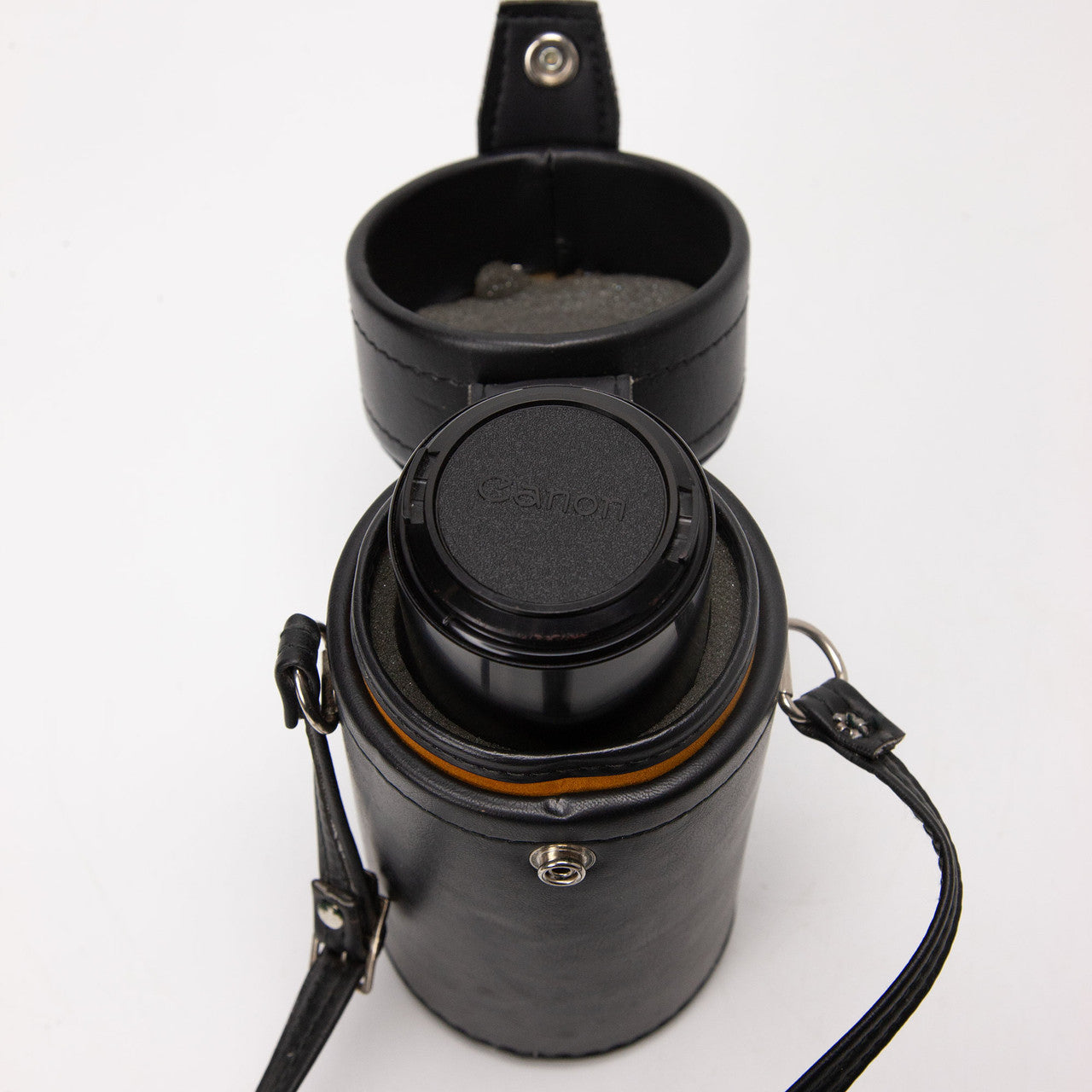 Canon FD 100–200mm f/5.6 Manual Telephoto Zoom Lens