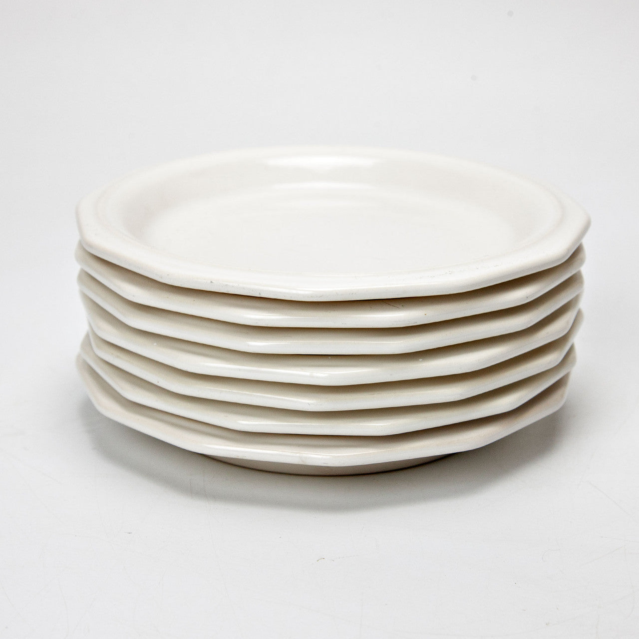Pfaltzgraff Heritage White Salad Dessert Plates 6.5 Inch Set of 7