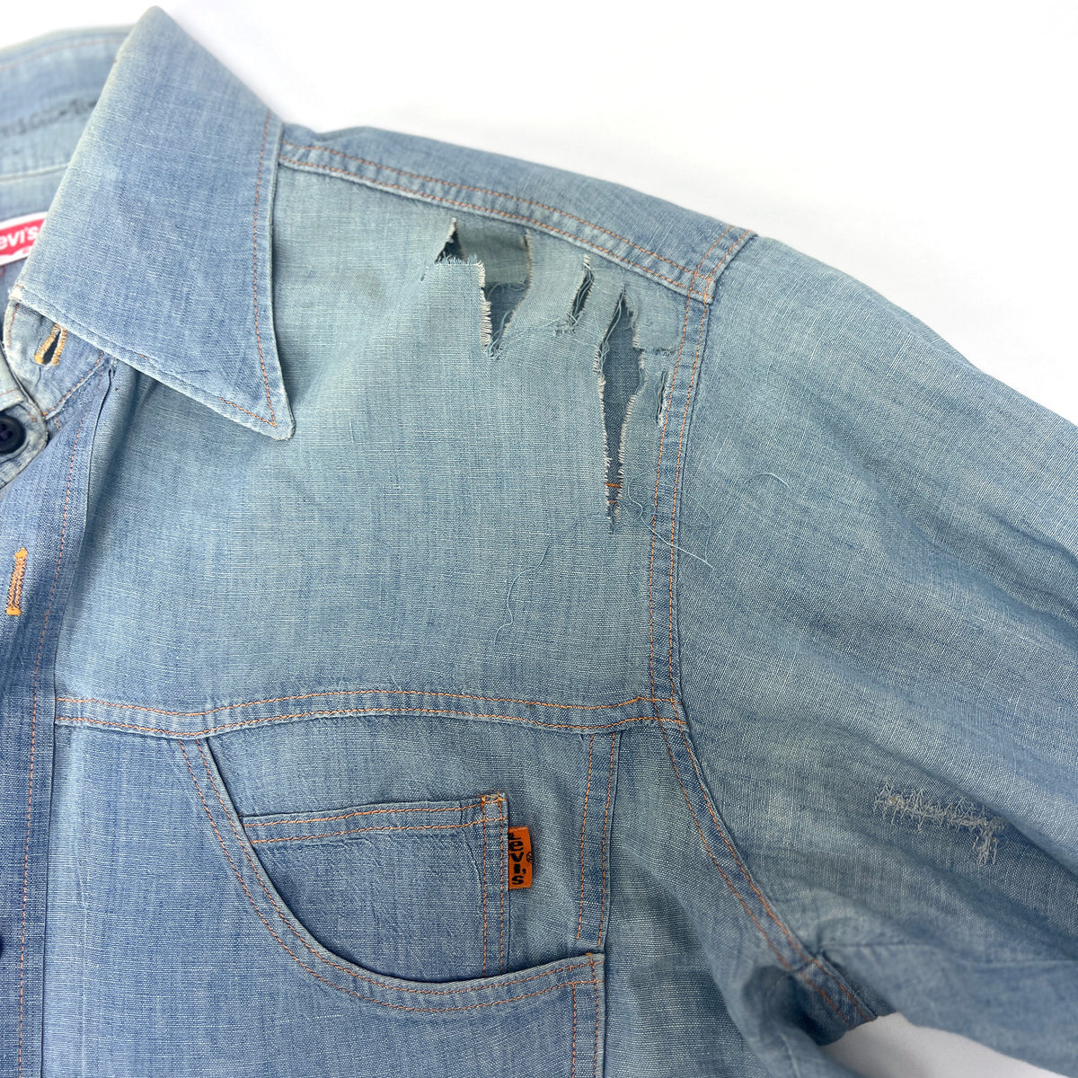 Vintage 1970s Levi's Orange Tab Dallas Beggar Club Chambray Shirt M