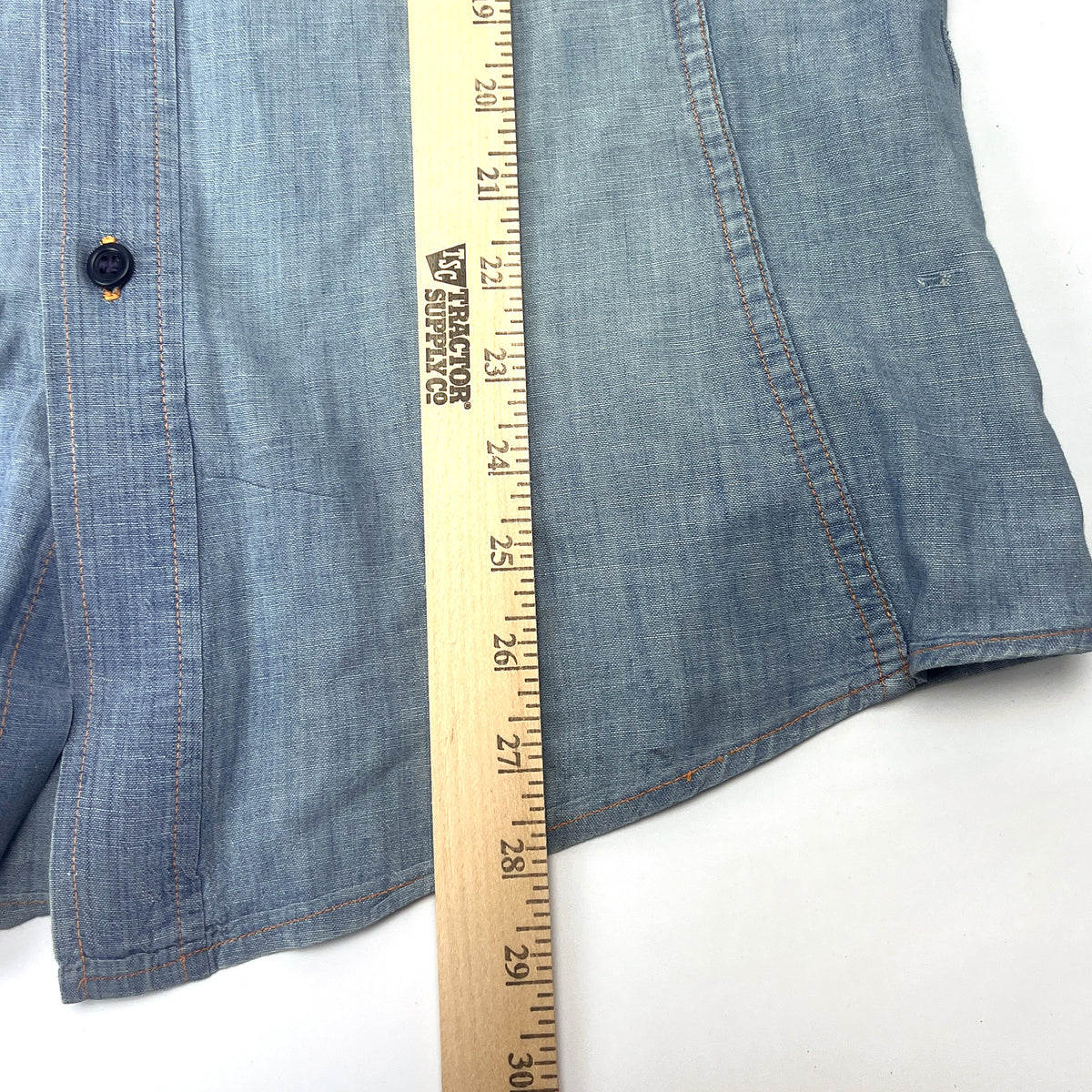 Vintage 1970s Levi's Orange Tab Dallas Beggar Club Chambray Shirt M