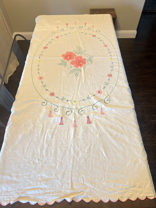Floral Embroidered Rectangle Linen Blend Tablecloth Scalloped Edge 82x72