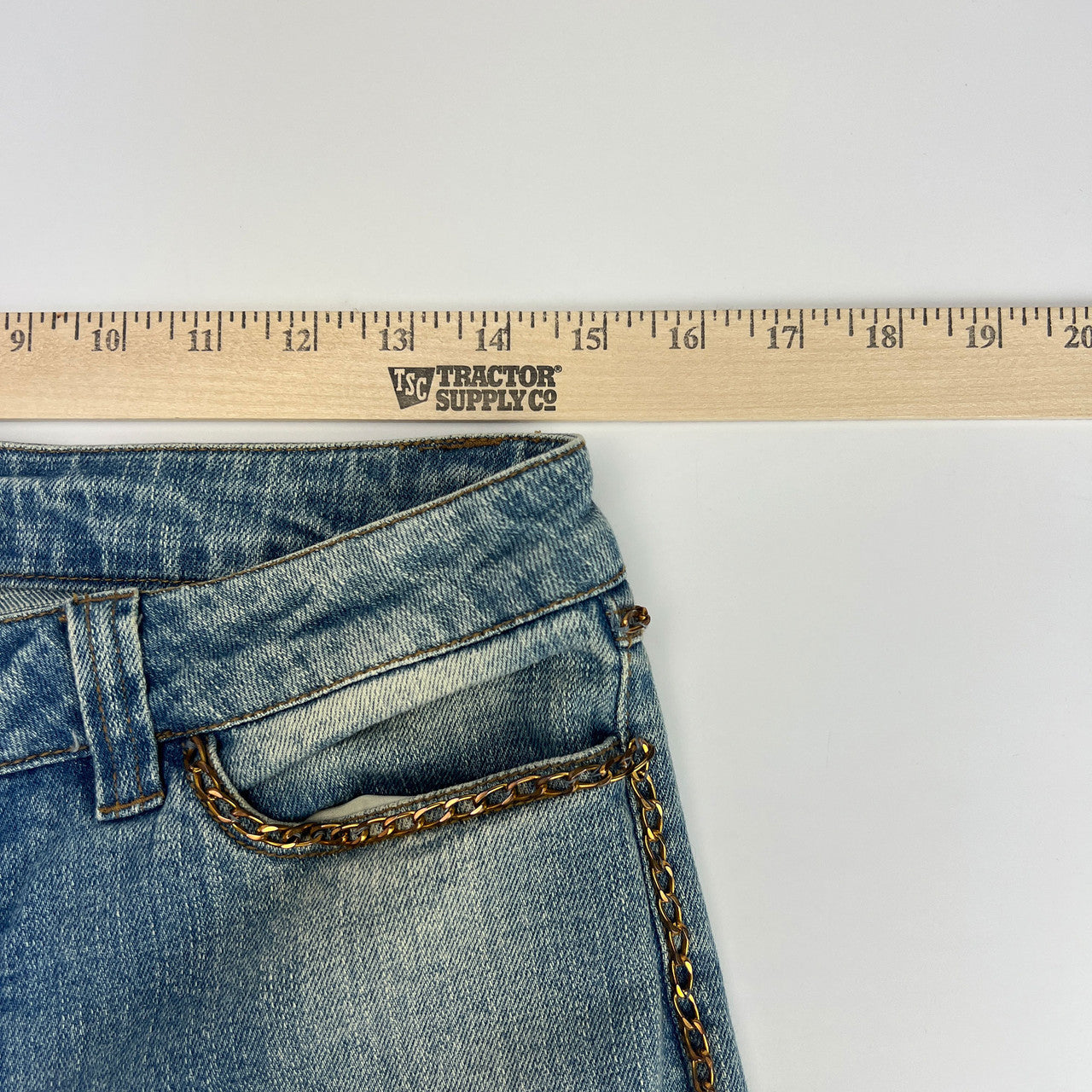 Vintage Cache Flair Light Wash Jeans with Chain Detail Size 6