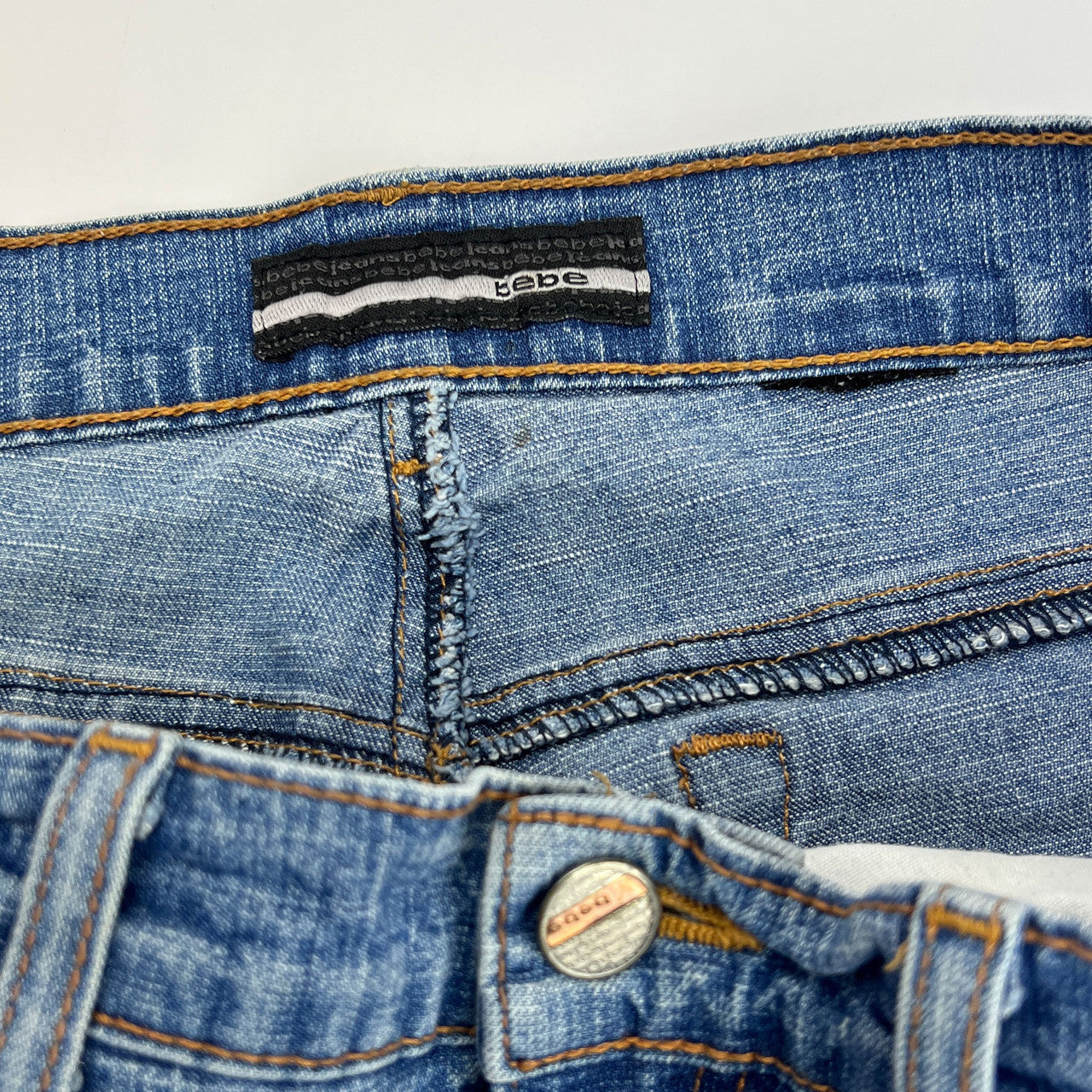 Vintage BB Low-Rise Boot Cut Jeans Size 6