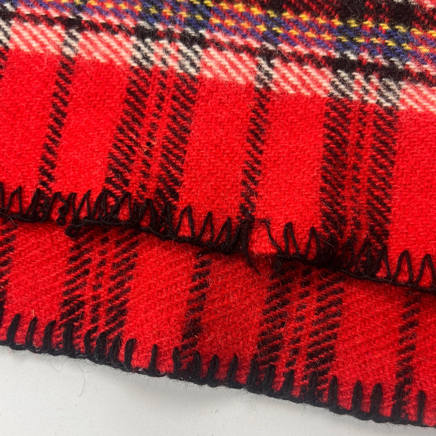 1990s Ralph Lauren Red Black Wool Blanket 90x90 Full Size