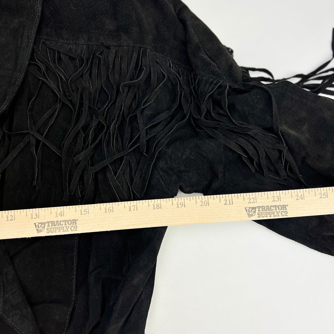 1980s Women's Frontier USA Black Suede Fringe Cropped Leather Jacket Medium