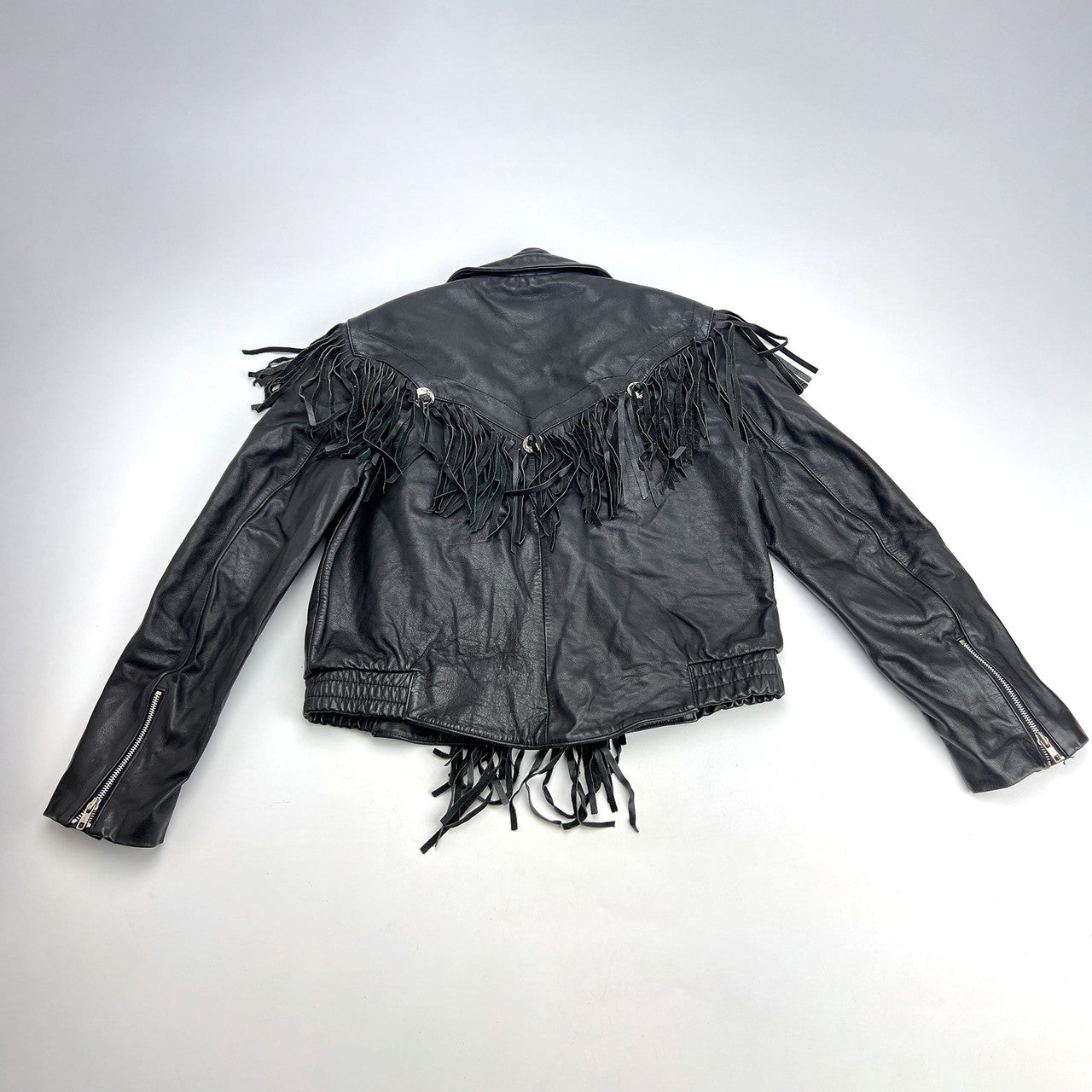 1980s Women's Open Road Black Leather Fringe Motorcycle Jacket Size 12